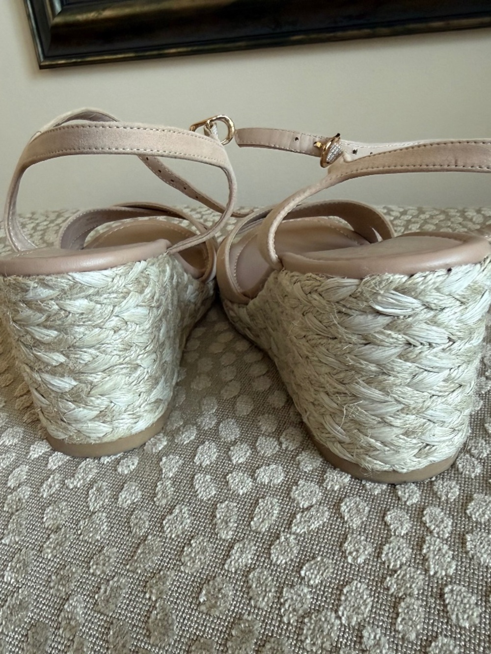 Stuart Weitzman - Picture 3 of 9